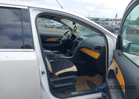 2013 Lincoln Mkx из США, поврежденный, VIN 2LMDJ6JK8DBL46898